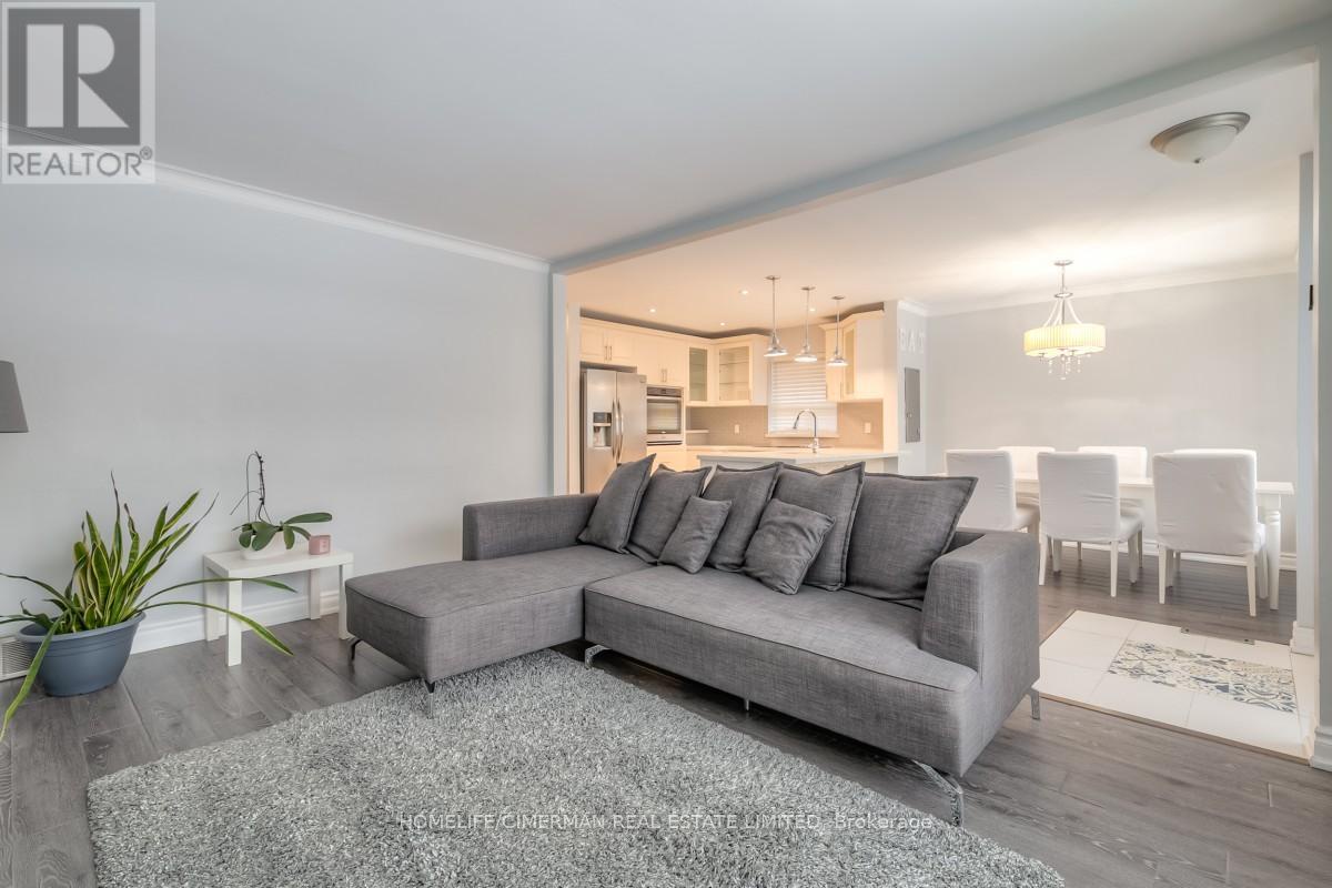 3 Willowhurst Crescent, Toronto (wexford-maryvale), Ontario