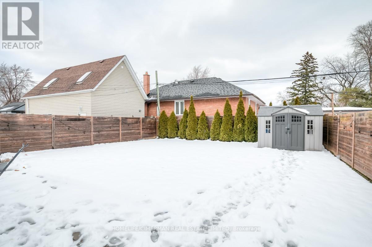 3 Willowhurst Crescent, Toronto (wexford-maryvale), Ontario