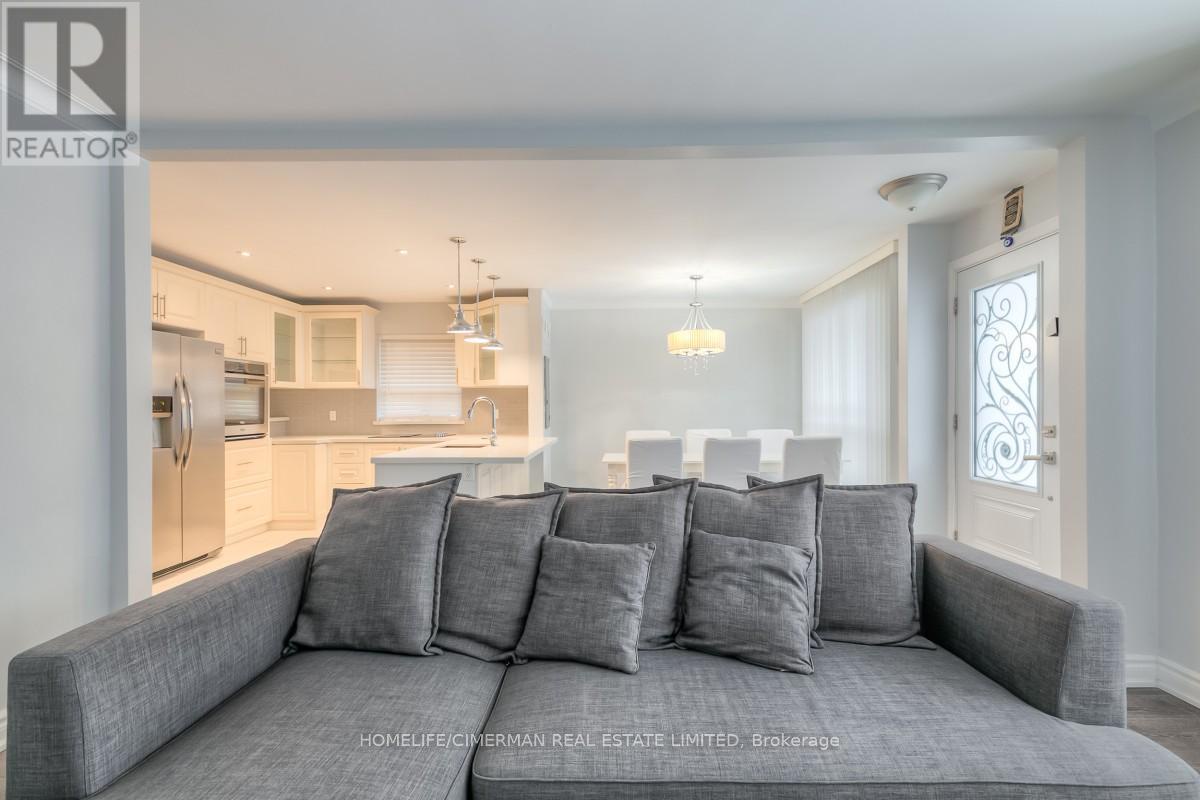 3 Willowhurst Crescent, Toronto (wexford-maryvale), Ontario