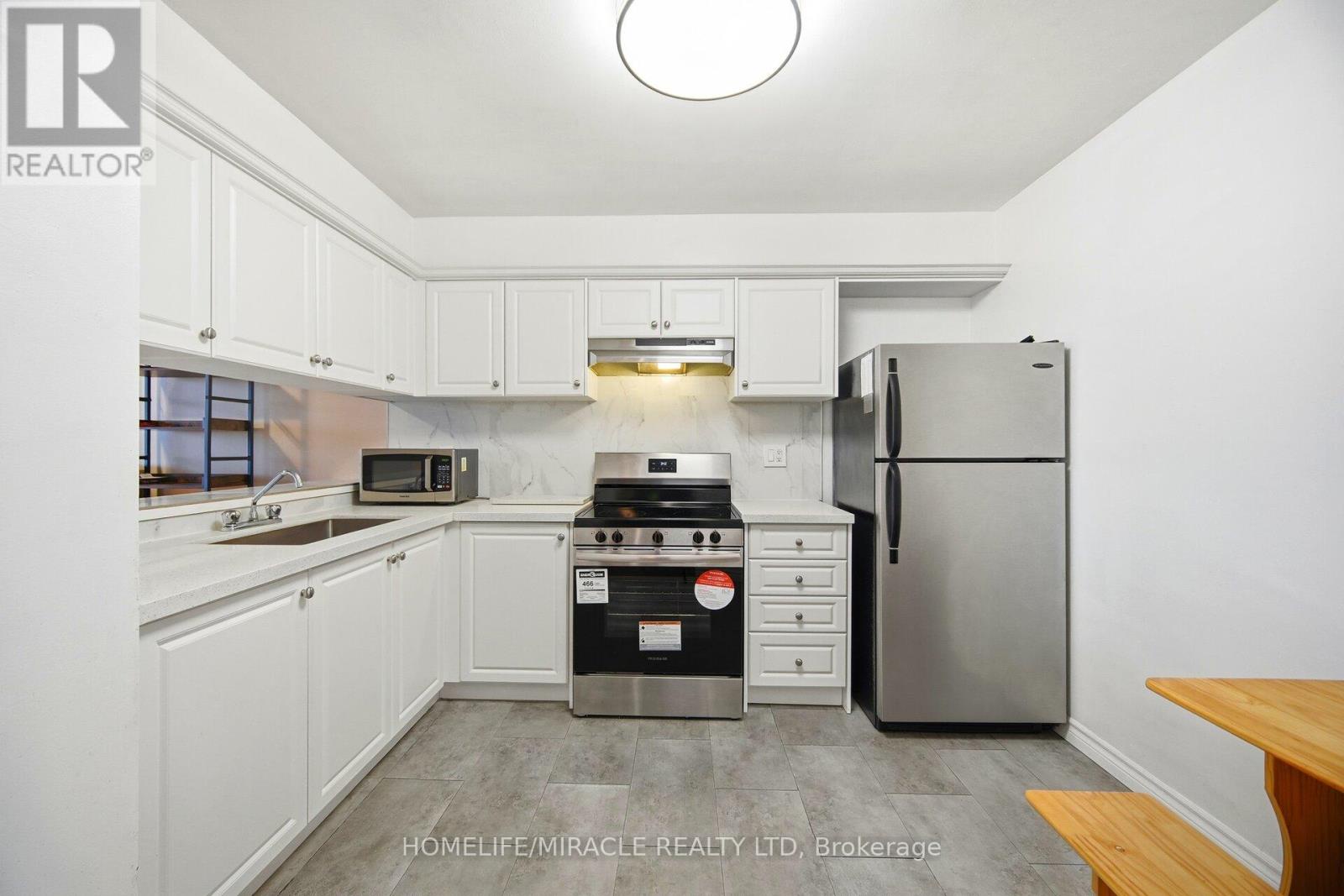 610 - 234 Albion Road, Toronto (elms-old Rexdale), Ontario