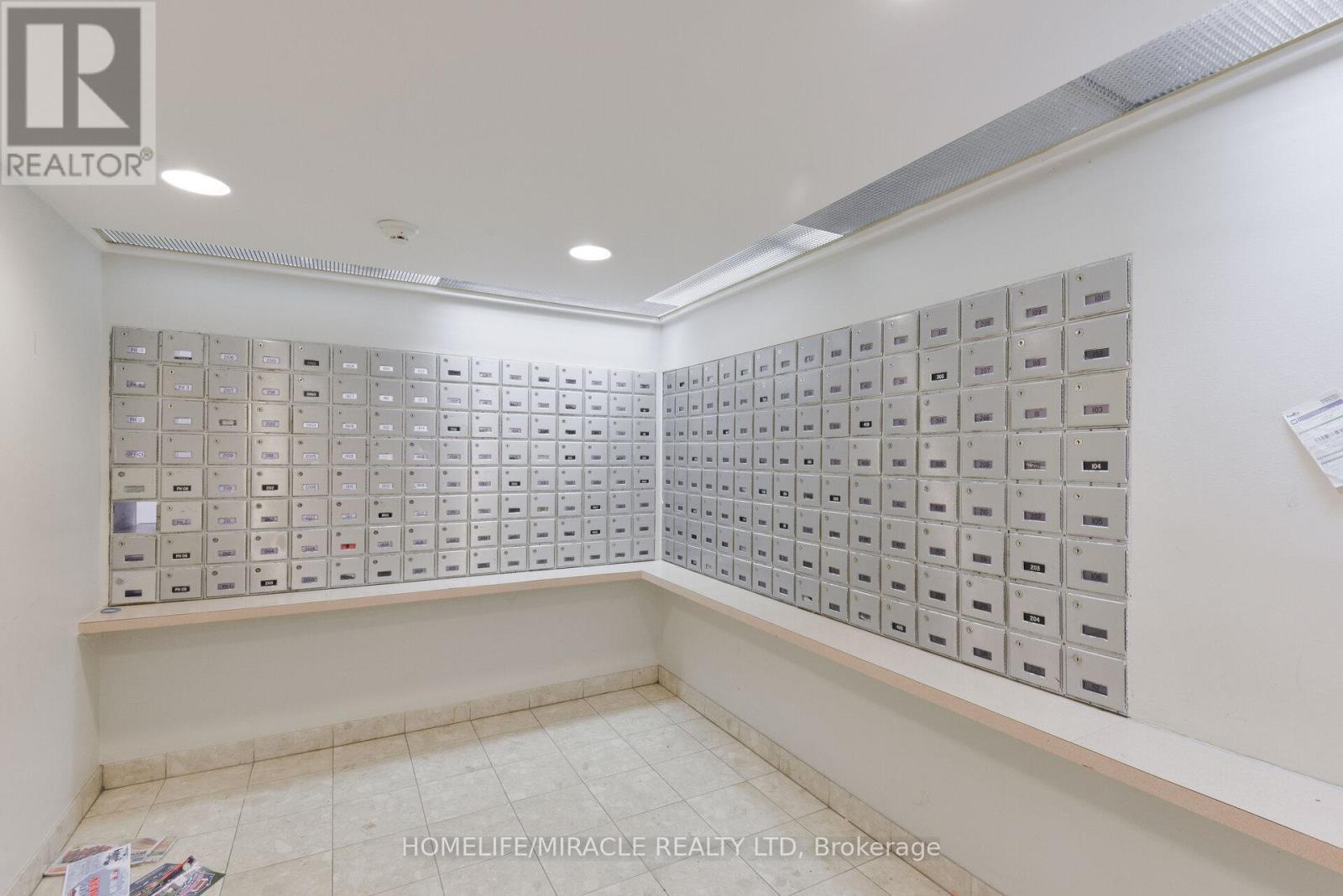 610 - 234 Albion Road, Toronto (elms-old Rexdale), Ontario