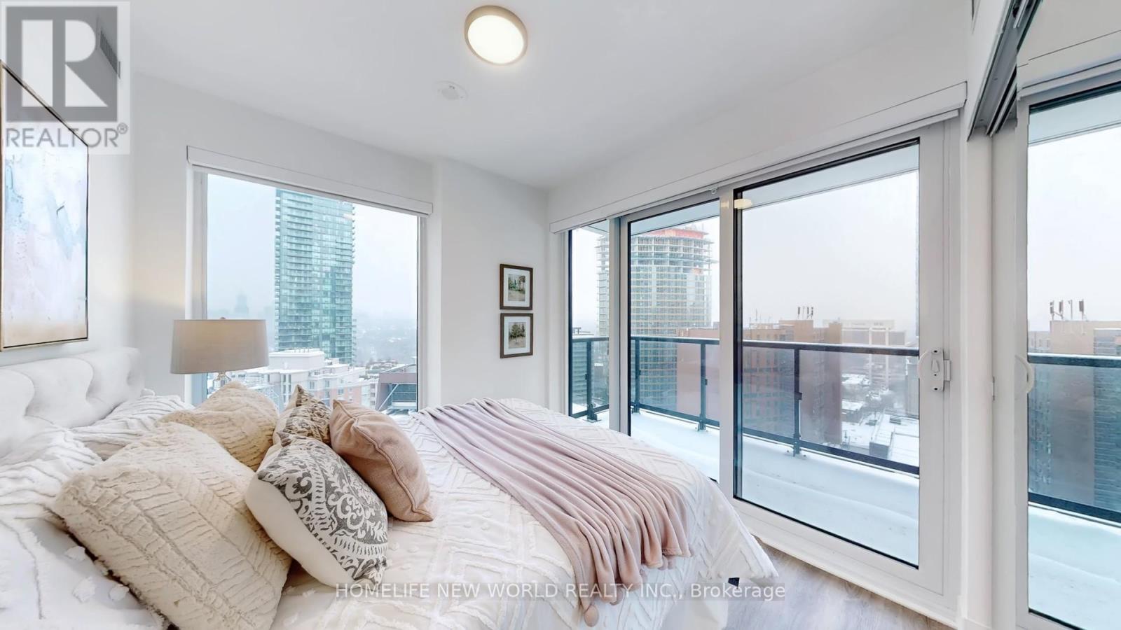 1908 - 771 Yonge Street, Toronto (rosedale-moore Park), Ontario