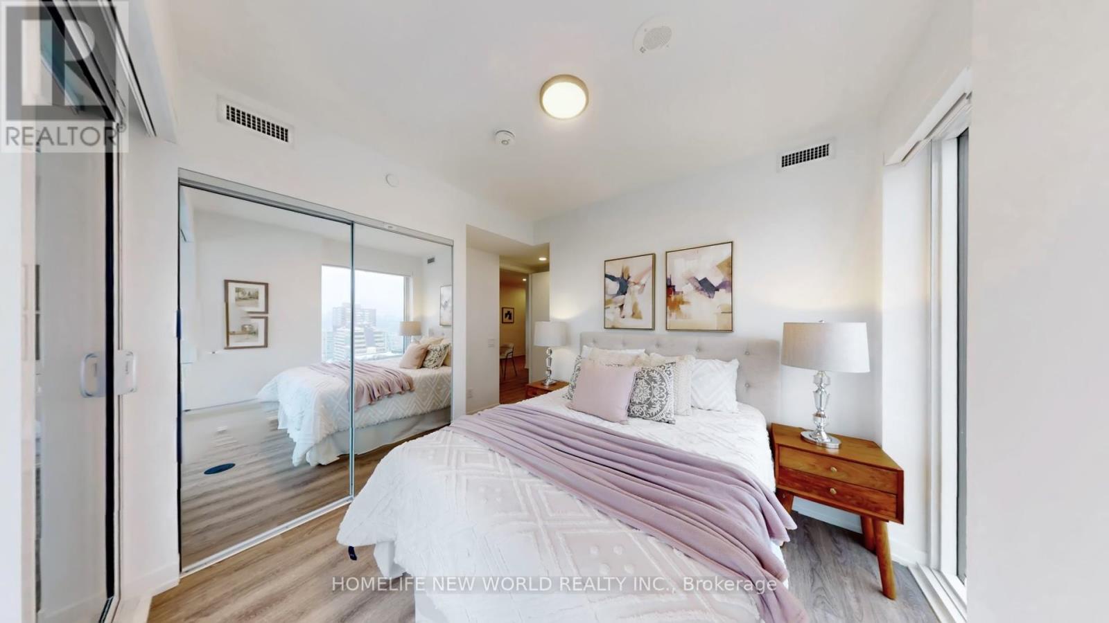 1908 - 771 Yonge Street, Toronto (rosedale-moore Park), Ontario