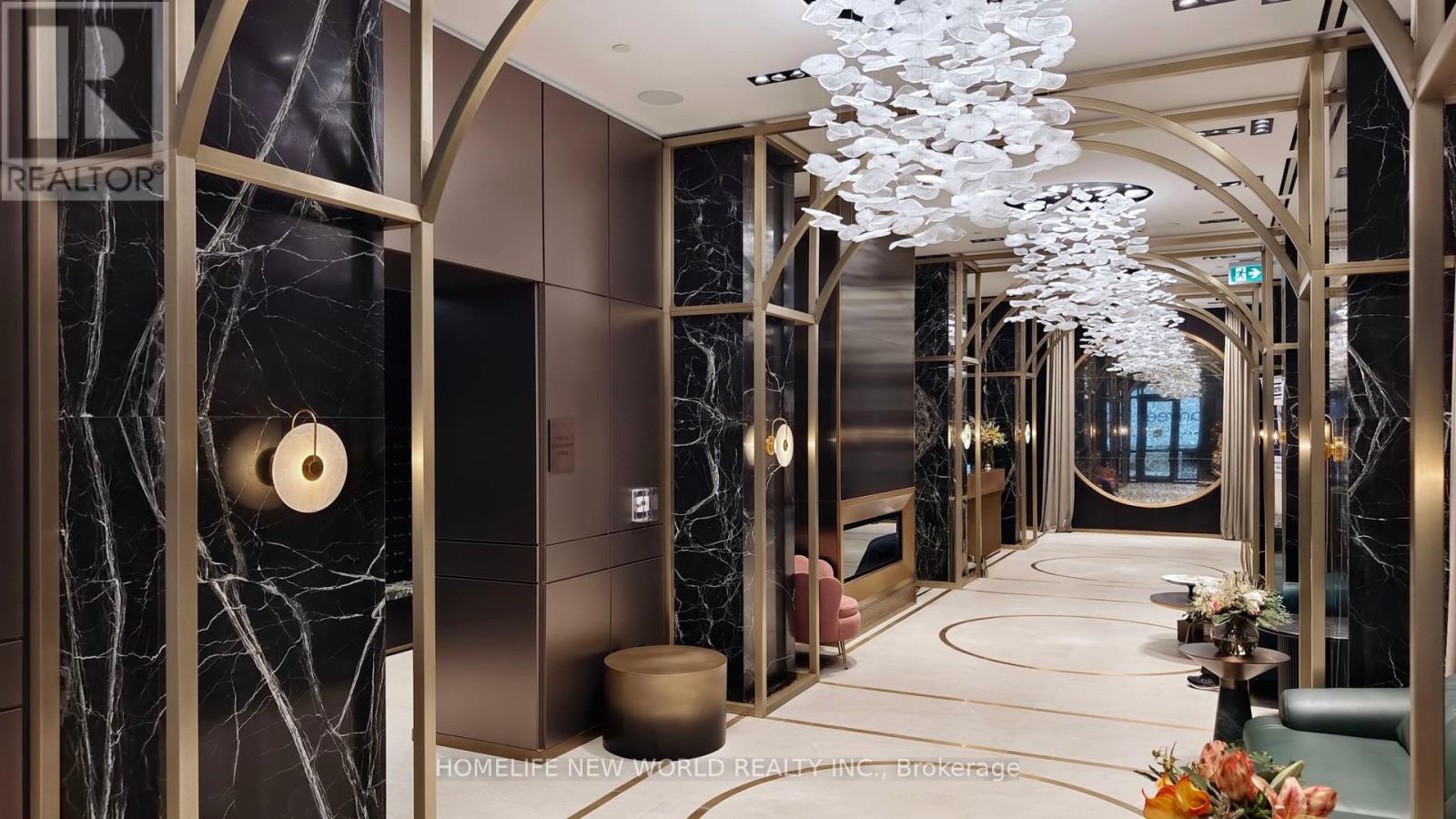 1908 - 771 Yonge Street, Toronto (rosedale-moore Park), Ontario