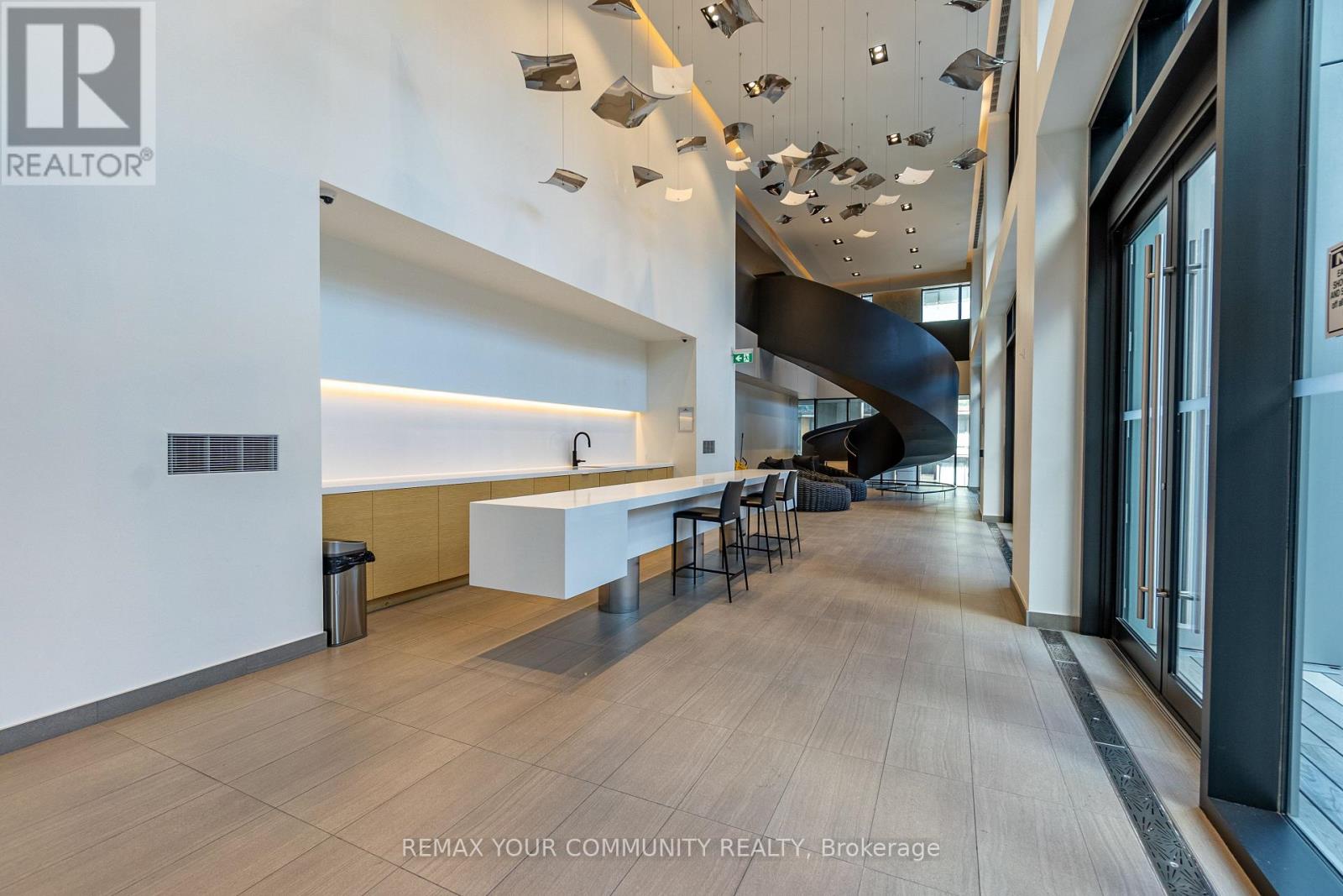 5405 - 1 Yorkville Avenue, Toronto (annex), Ontario