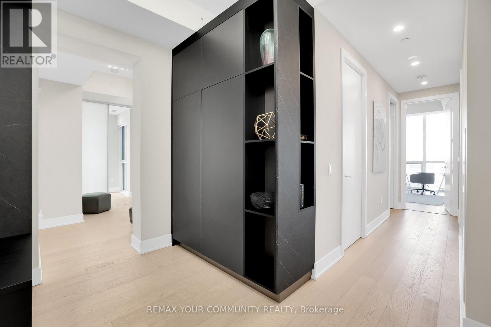 5405 - 1 Yorkville Avenue, Toronto (annex), Ontario