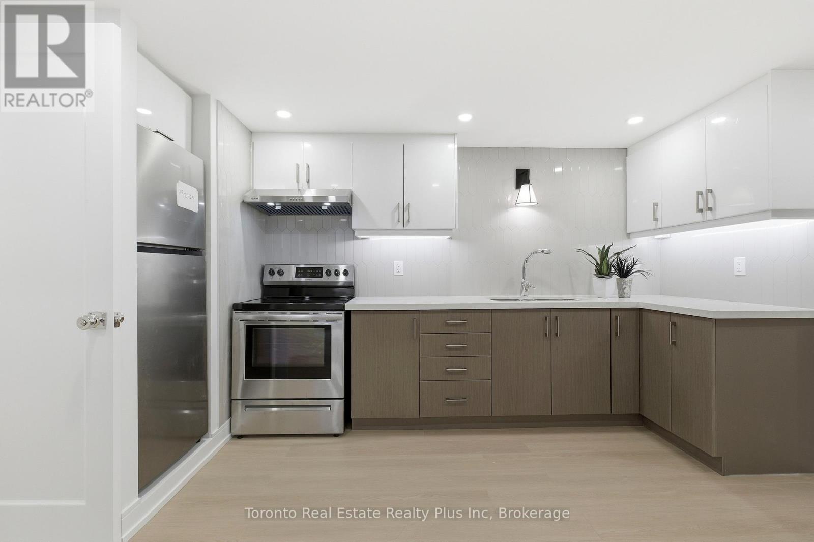 3 Blithfield Avenue, Toronto (bayview Village), Ontario