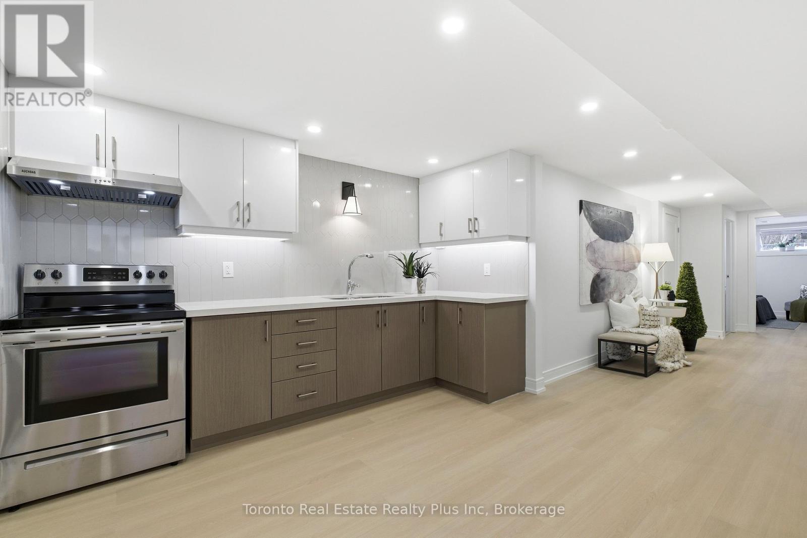 3 Blithfield Avenue, Toronto (bayview Village), Ontario