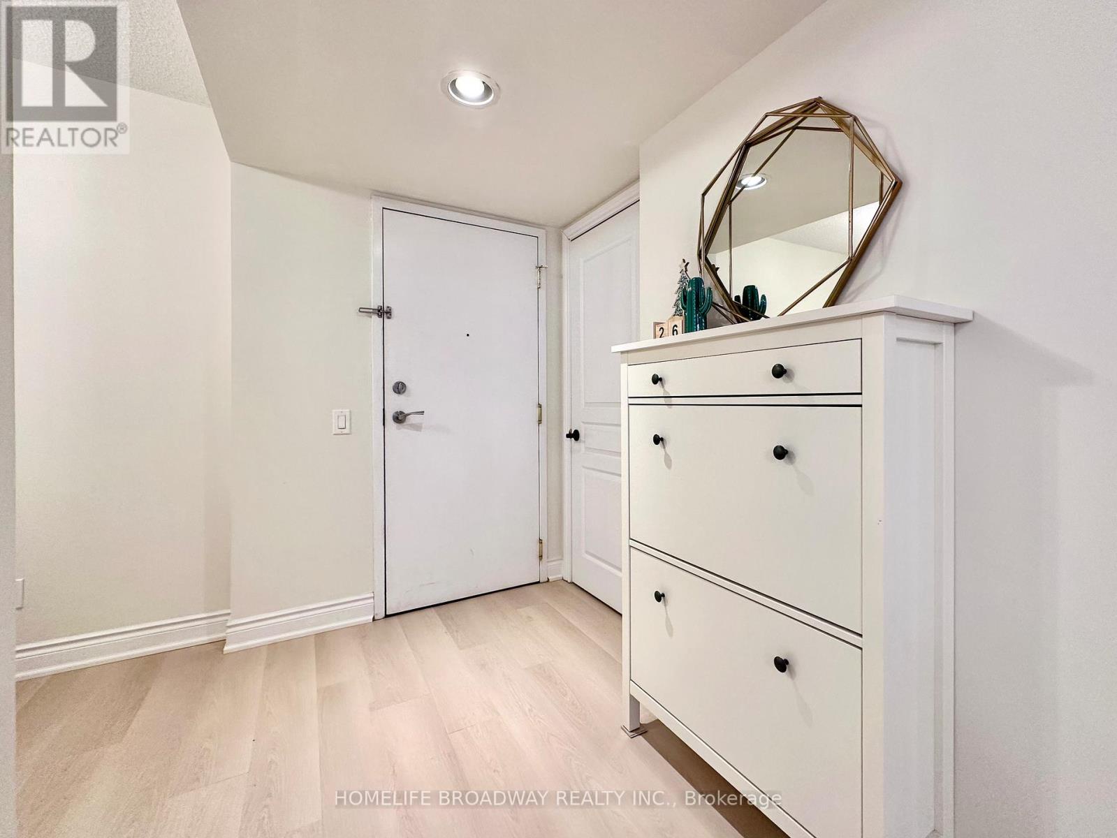 521 - 15 Northtown Way, Toronto (willowdale East), Ontario