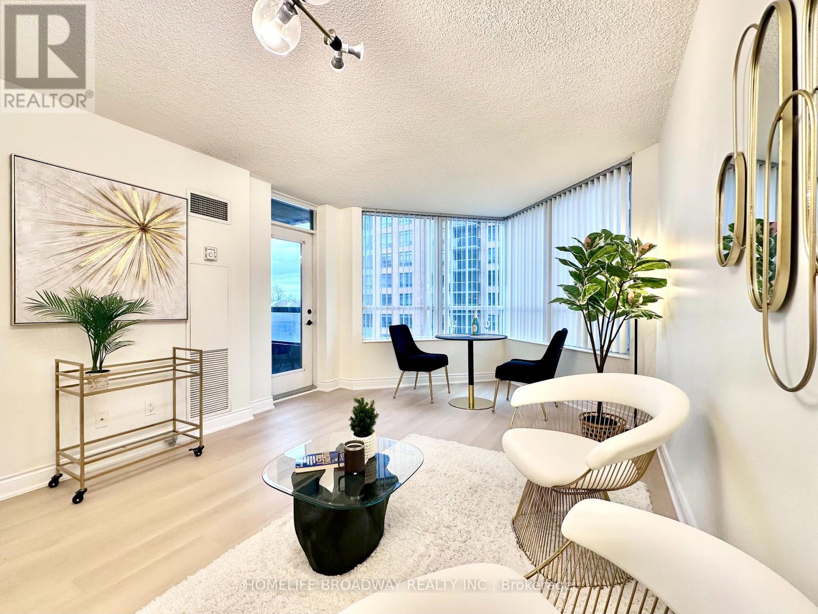 521 - 15 Northtown Way, Toronto (willowdale East), Ontario