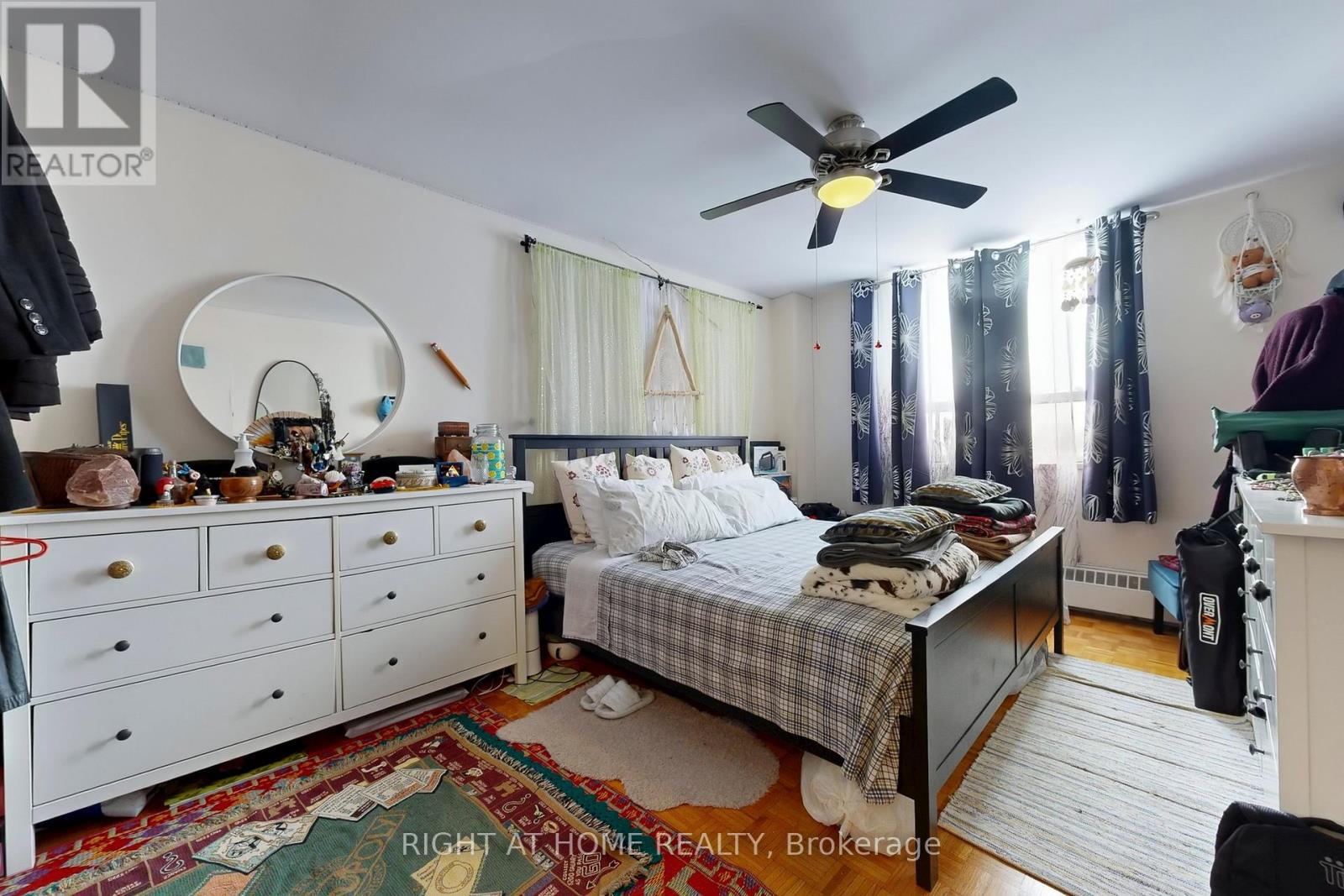 723 - 3460 Keele Street, Toronto (york University Heights), Ontario