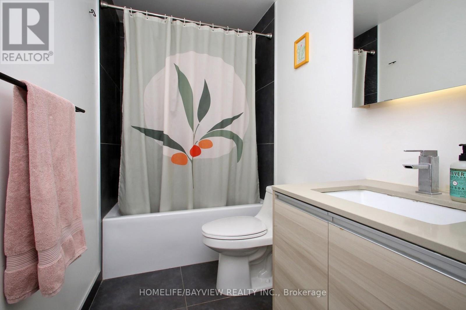 1205 - 20 Minowan Miikan Lane, Toronto (little Portugal), Ontario