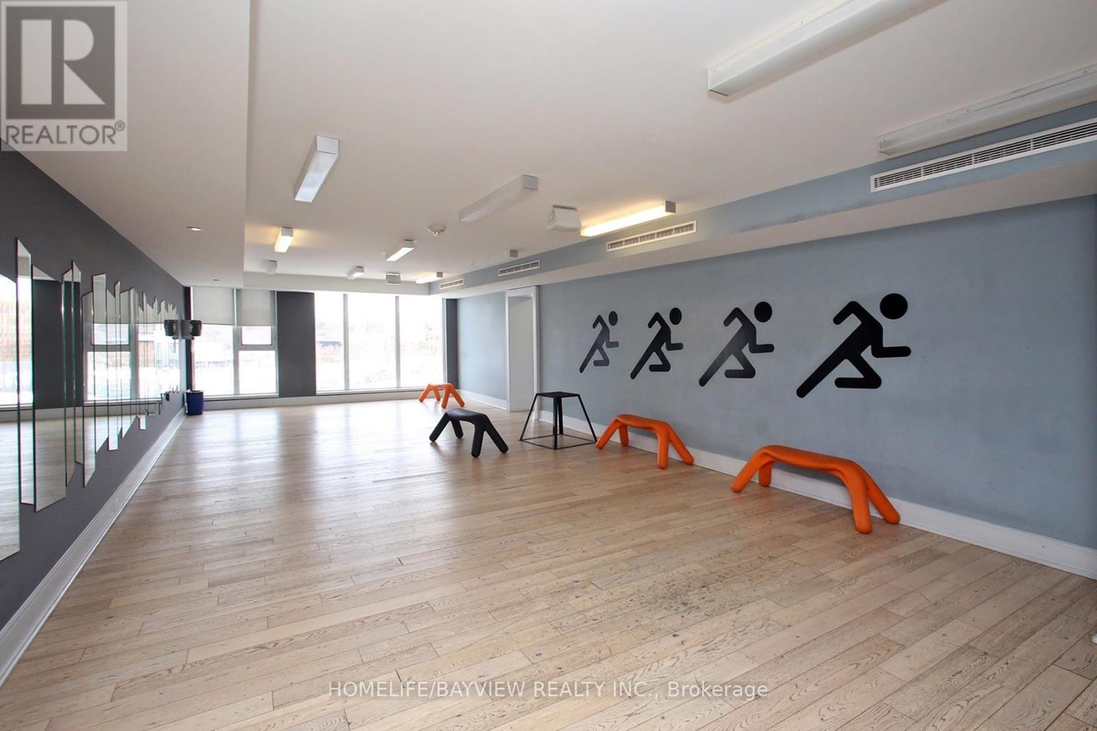 1205 - 20 Minowan Miikan Lane, Toronto (little Portugal), Ontario