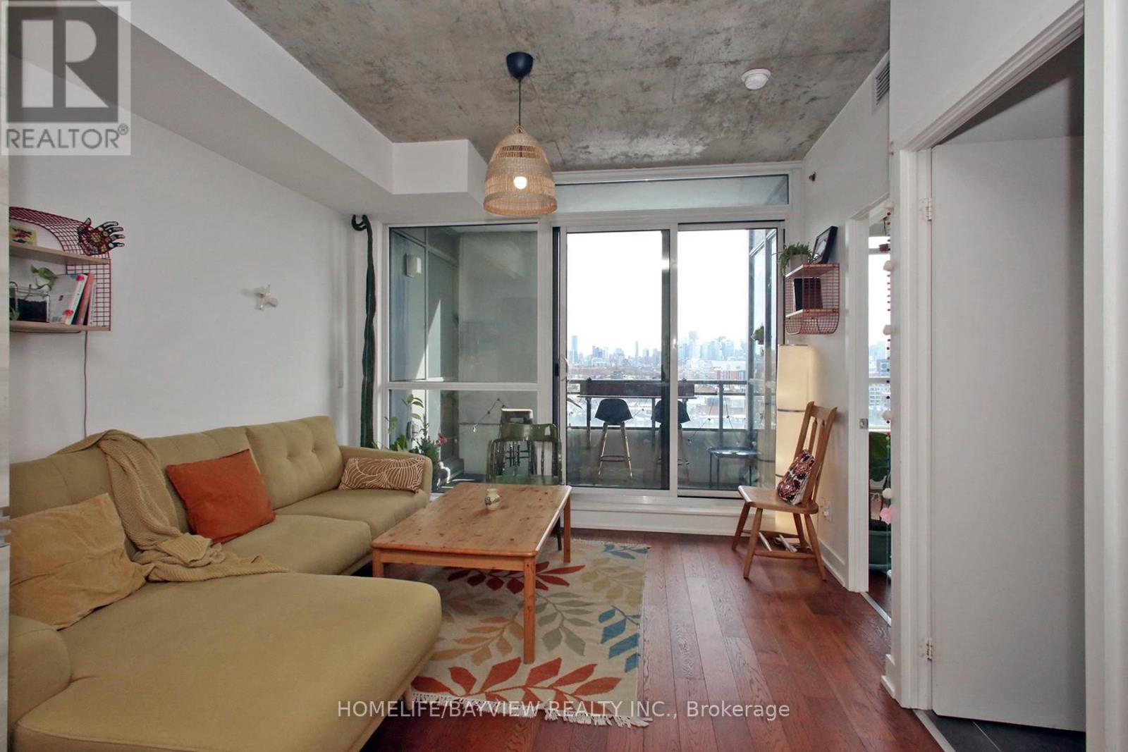 1205 - 20 Minowan Miikan Lane, Toronto (little Portugal), Ontario