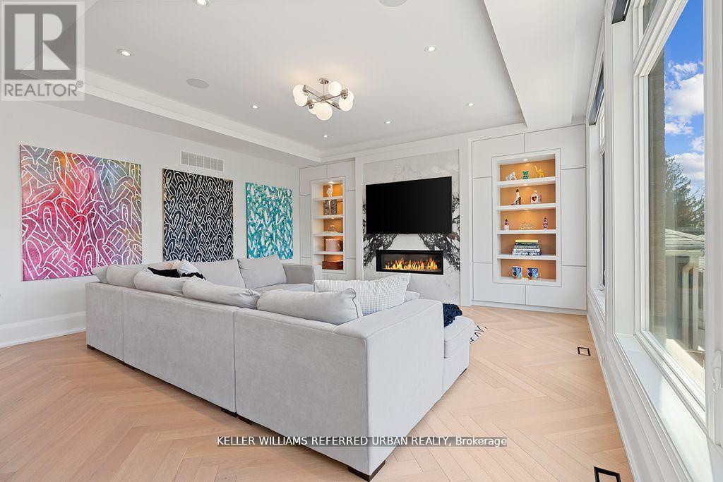 54 Cronin Drive, Toronto (islington-city Centre West), Ontario