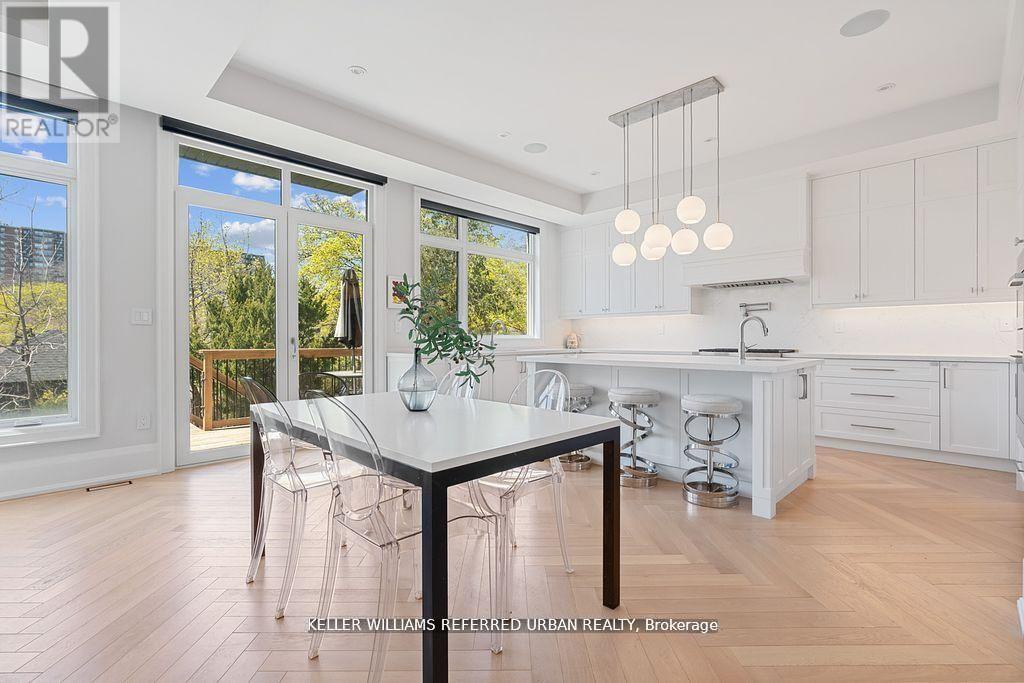 54 Cronin Drive, Toronto (islington-city Centre West), Ontario