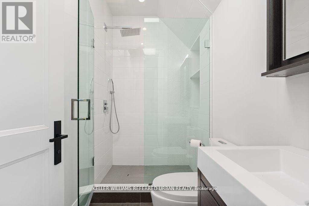 54 Cronin Drive, Toronto (islington-city Centre West), Ontario