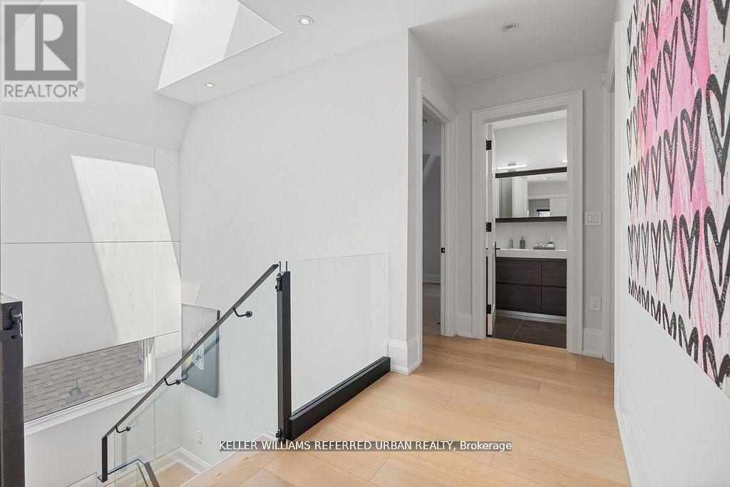 54 Cronin Drive, Toronto (islington-city Centre West), Ontario