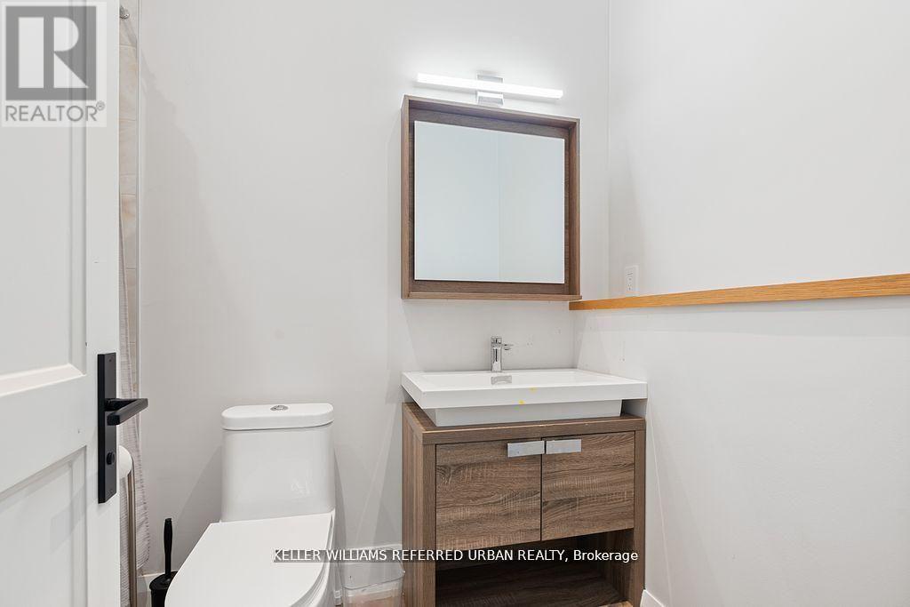 54 Cronin Drive, Toronto (islington-city Centre West), Ontario