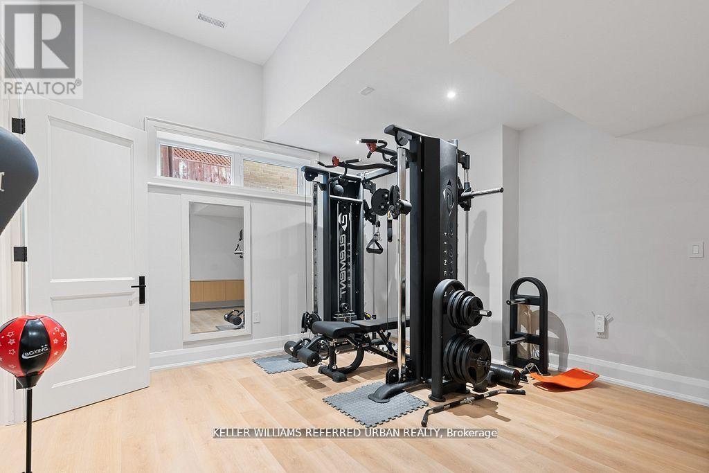 54 Cronin Drive, Toronto (islington-city Centre West), Ontario