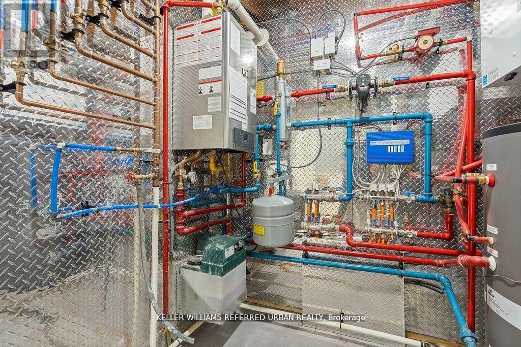 54 Cronin Drive, Toronto (islington-city Centre West), Ontario