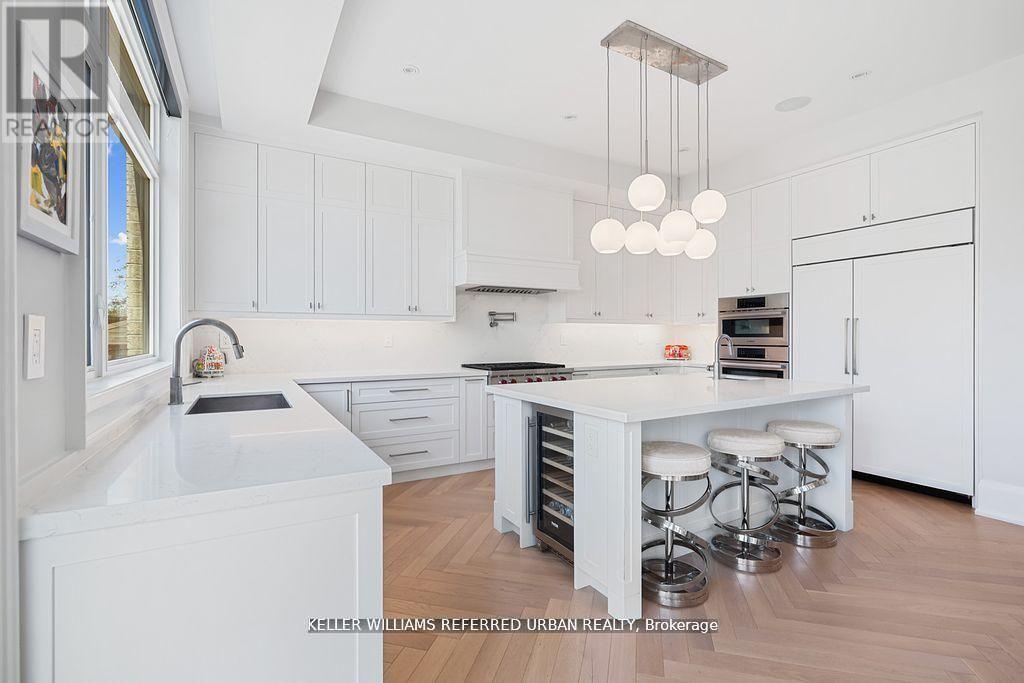 54 Cronin Drive, Toronto (islington-city Centre West), Ontario