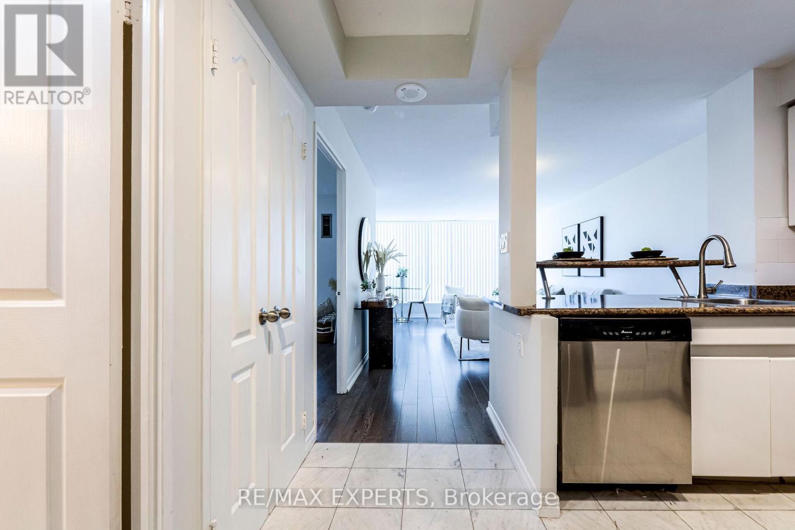 1006 - 942 Yonge Street, Toronto (annex), Ontario