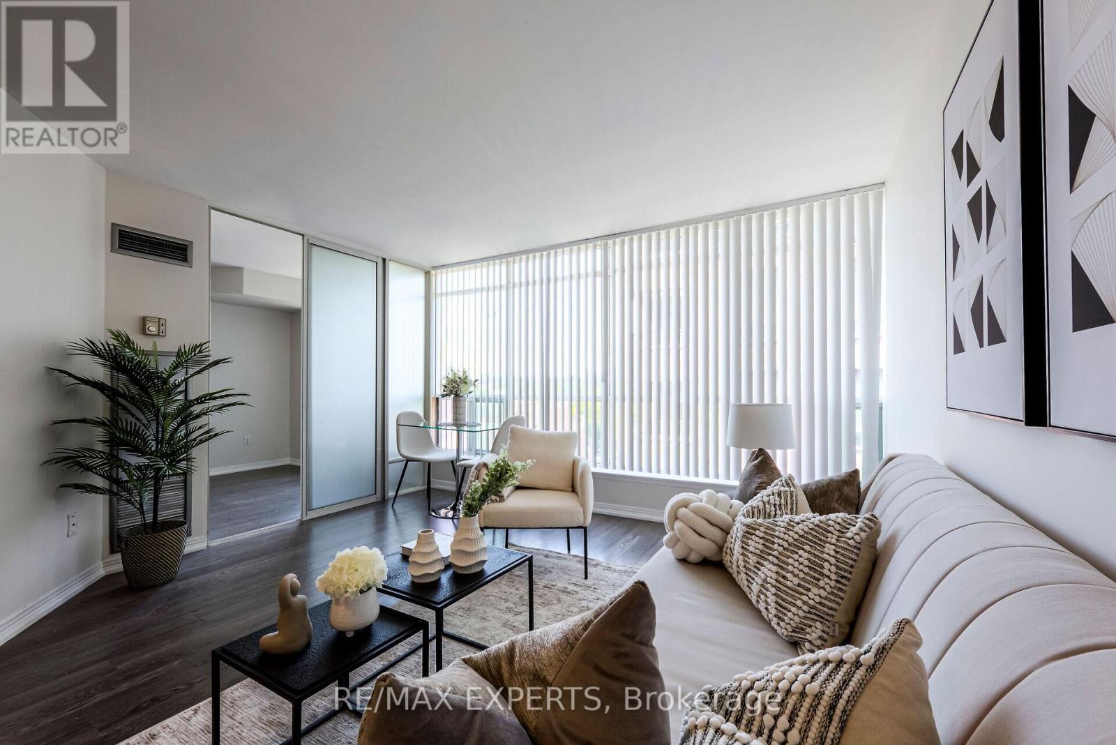 1006 - 942 Yonge Street, Toronto (annex), Ontario