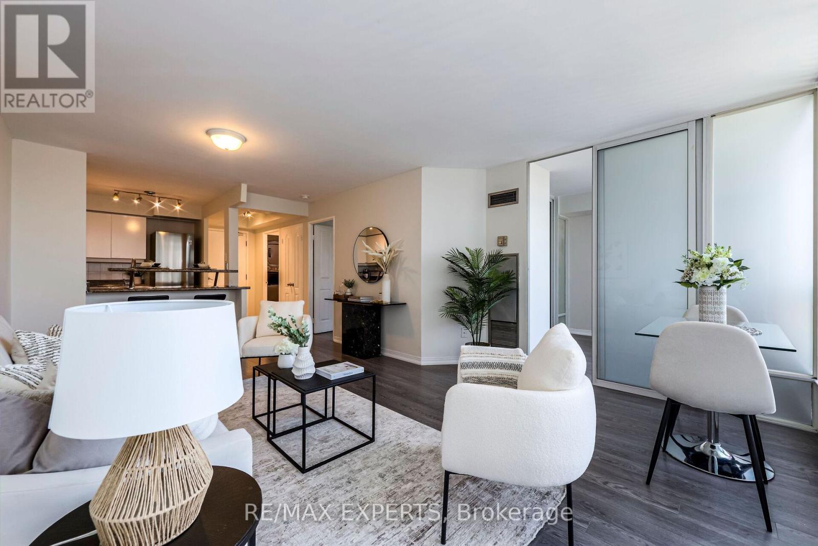 1006 - 942 Yonge Street, Toronto (annex), Ontario