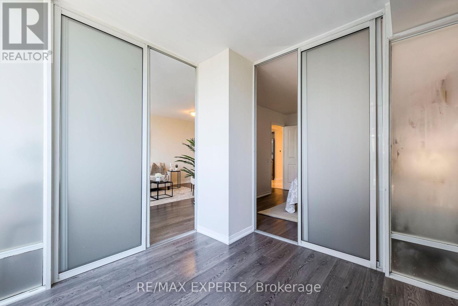 1006 - 942 Yonge Street, Toronto (annex), Ontario