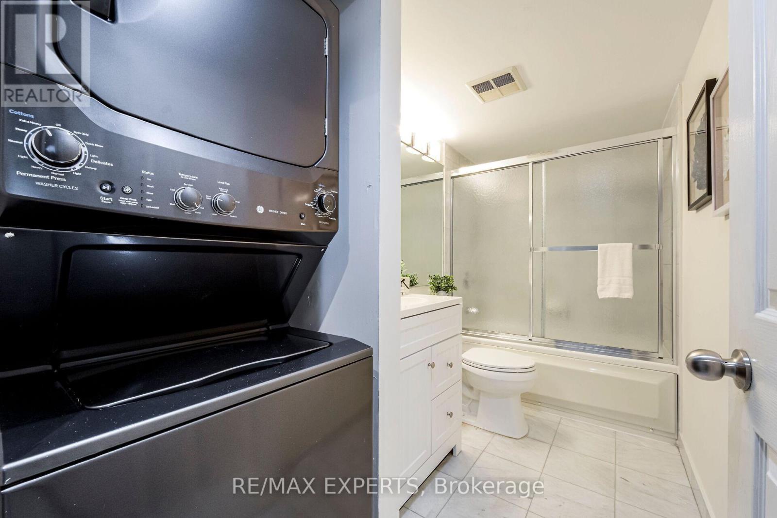 1006 - 942 Yonge Street, Toronto (annex), Ontario