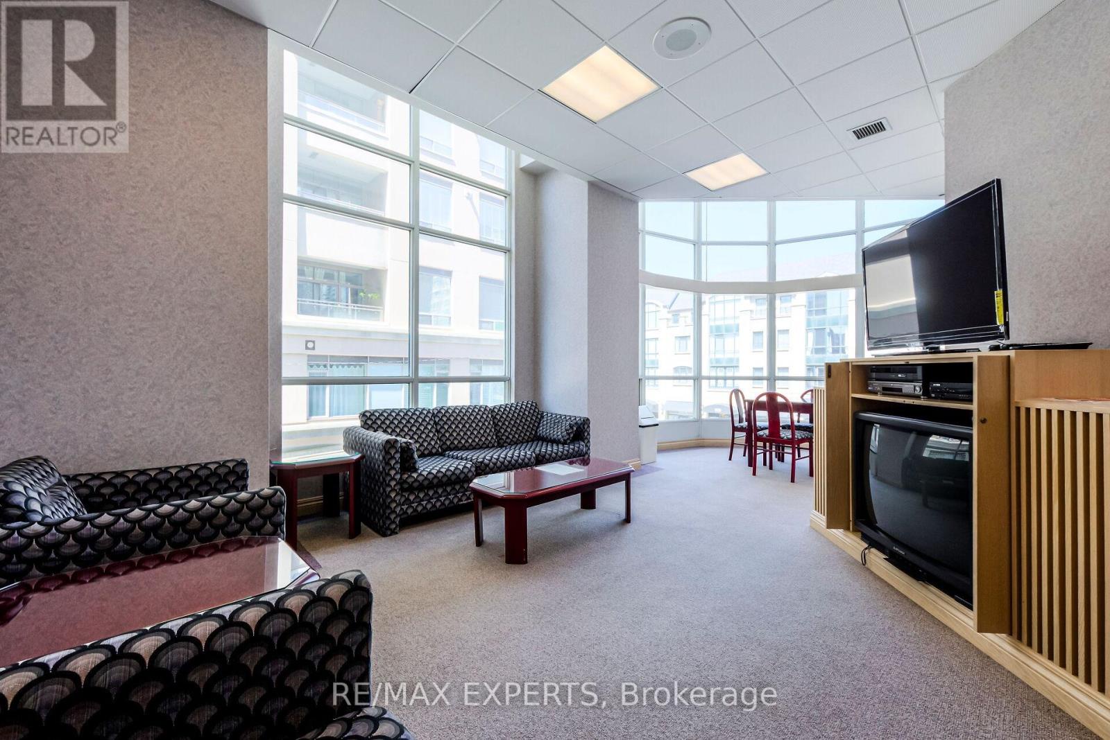 1006 - 942 Yonge Street, Toronto (annex), Ontario