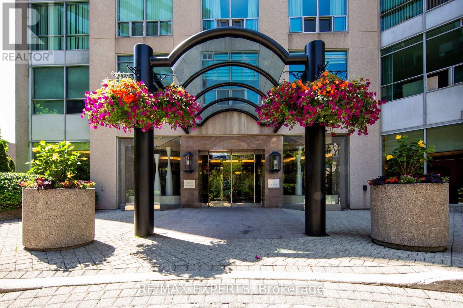 1006 - 942 Yonge Street, Toronto (annex), Ontario