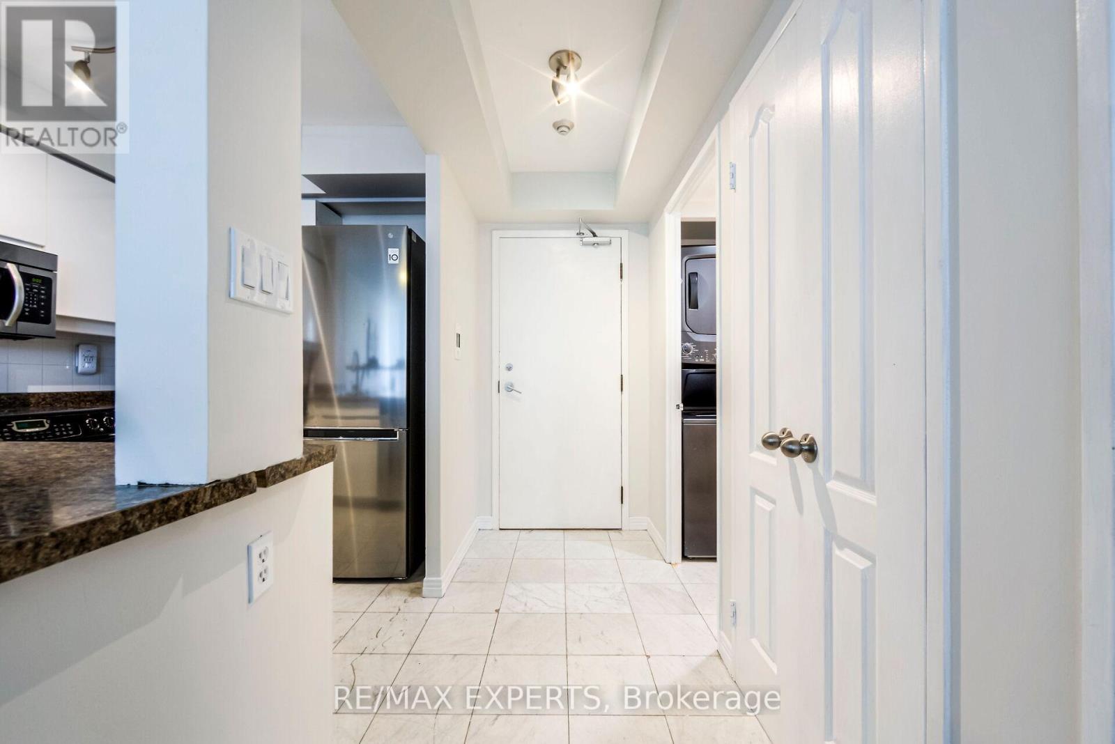 1006 - 942 Yonge Street, Toronto (annex), Ontario