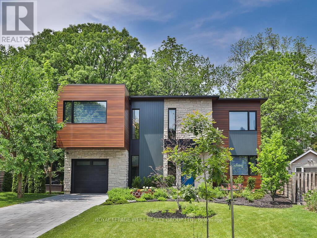 4 Old Oak Road, Toronto (kingsway South), Ontario