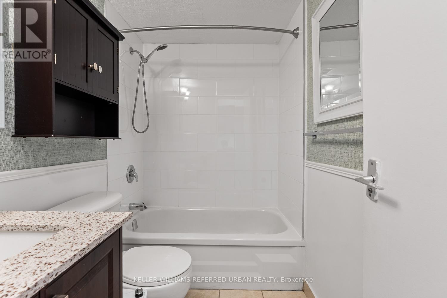 903 - 5 Massey Square, Toronto (crescent Town), Ontario