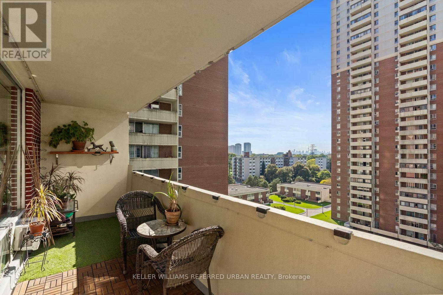 903 - 5 Massey Square, Toronto (crescent Town), Ontario