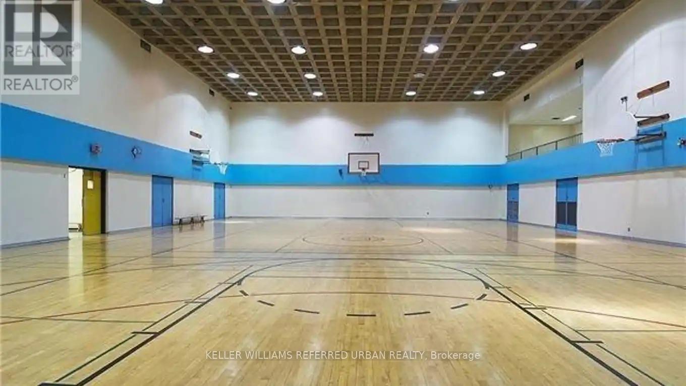 903 - 5 Massey Square, Toronto (crescent Town), Ontario