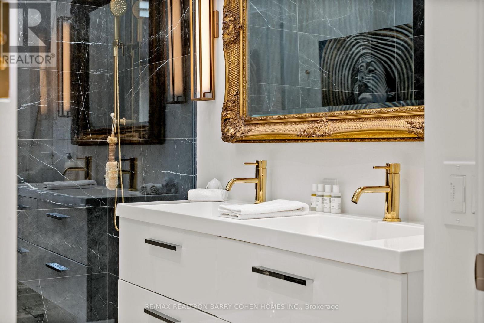 42 Berryman Street, Toronto (annex), Ontario