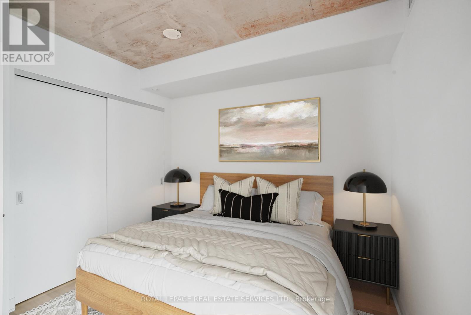 302 - 2720 Dundas Street W, Toronto (junction Area), Ontario