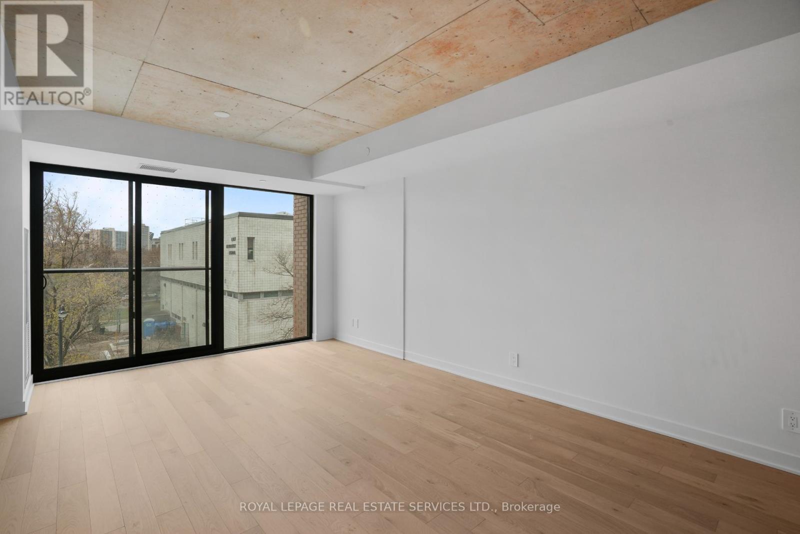 302 - 2720 Dundas Street W, Toronto (junction Area), Ontario