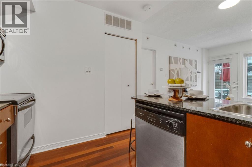 38 Western Battery Road Unit# 632, Toronto, Ontario