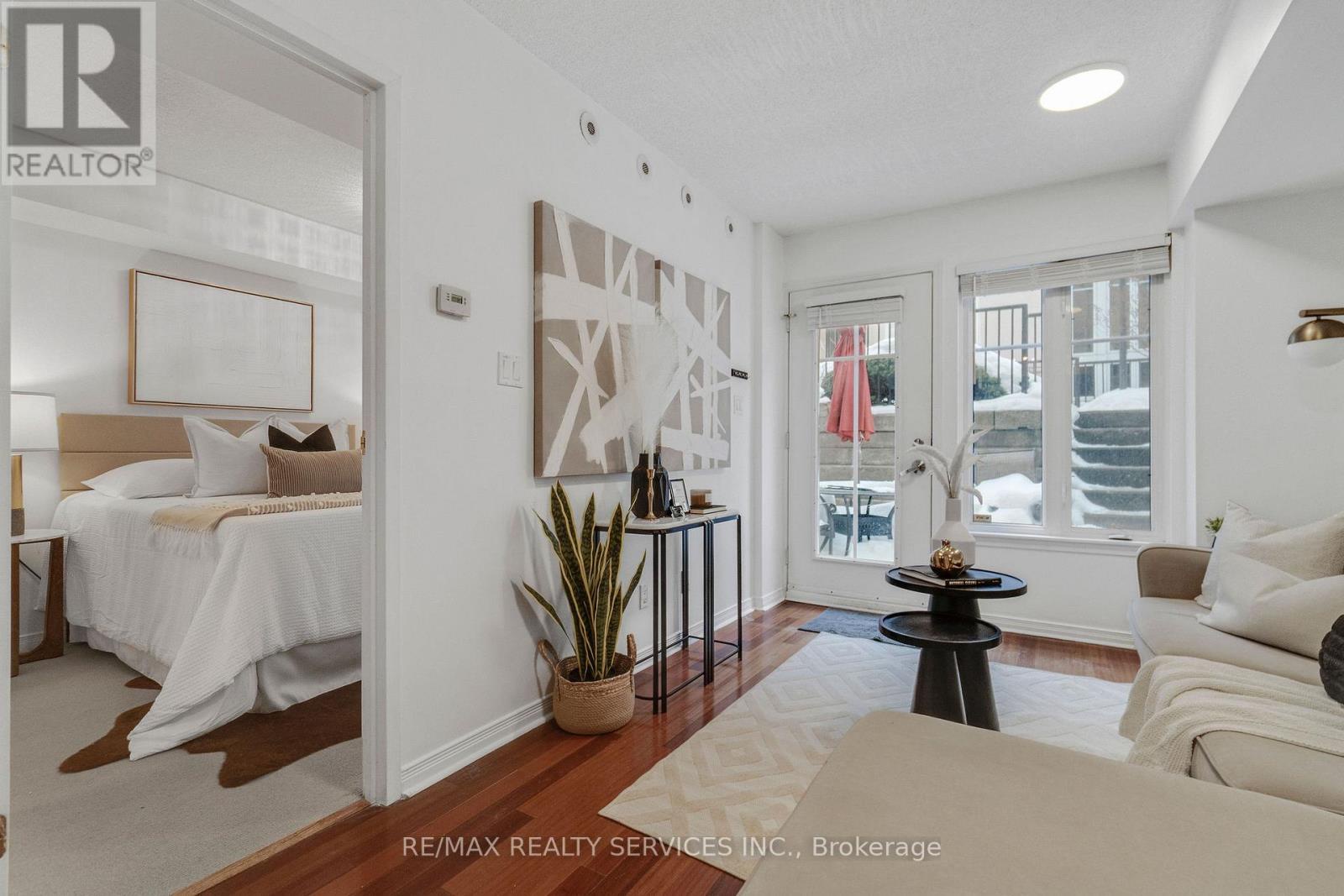 632 - 38 Western Battery Road, Toronto (niagara), Ontario