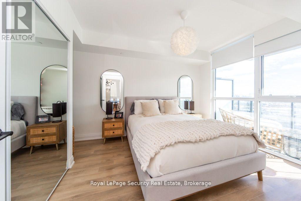 2009 - 1461 Lawrence Avenue W, Toronto (brookhaven-amesbury), Ontario