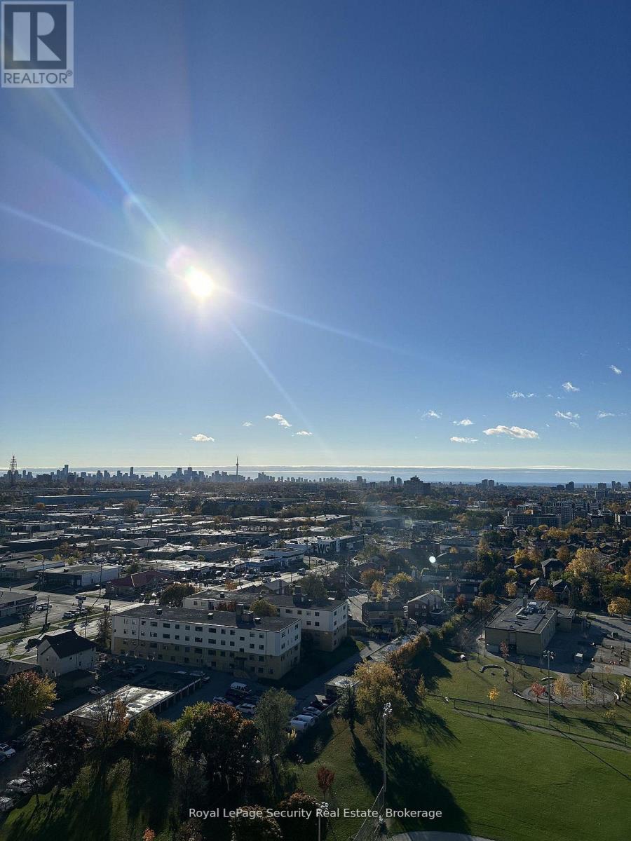 2009 - 1461 Lawrence Avenue W, Toronto (brookhaven-amesbury), Ontario