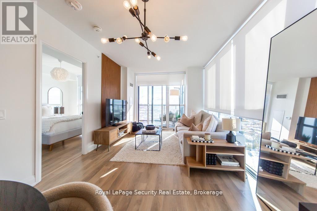 2009 - 1461 Lawrence Avenue W, Toronto (brookhaven-amesbury), Ontario