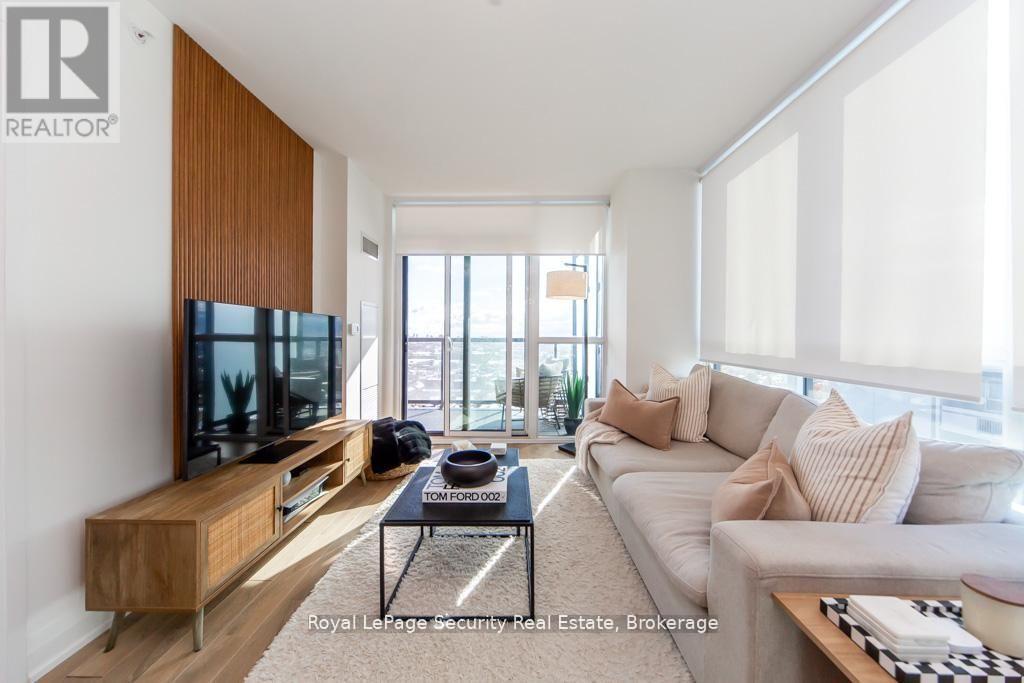 2009 - 1461 Lawrence Avenue W, Toronto (brookhaven-amesbury), Ontario