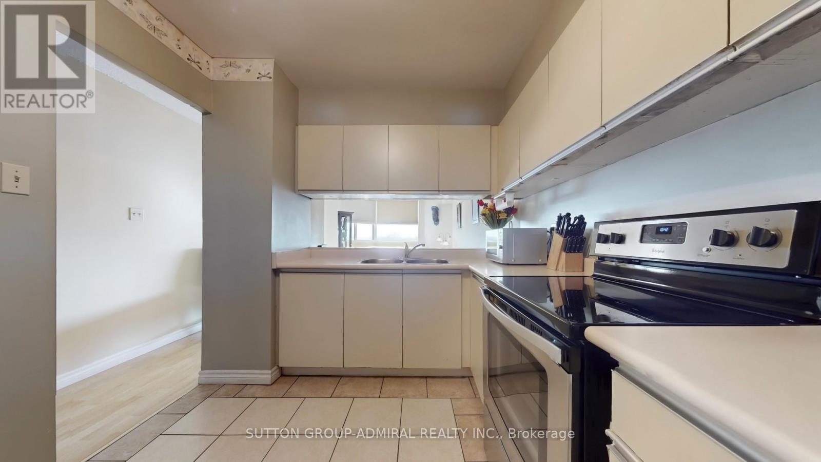 801 - 234 Albion Road, Toronto (elms-old Rexdale), Ontario