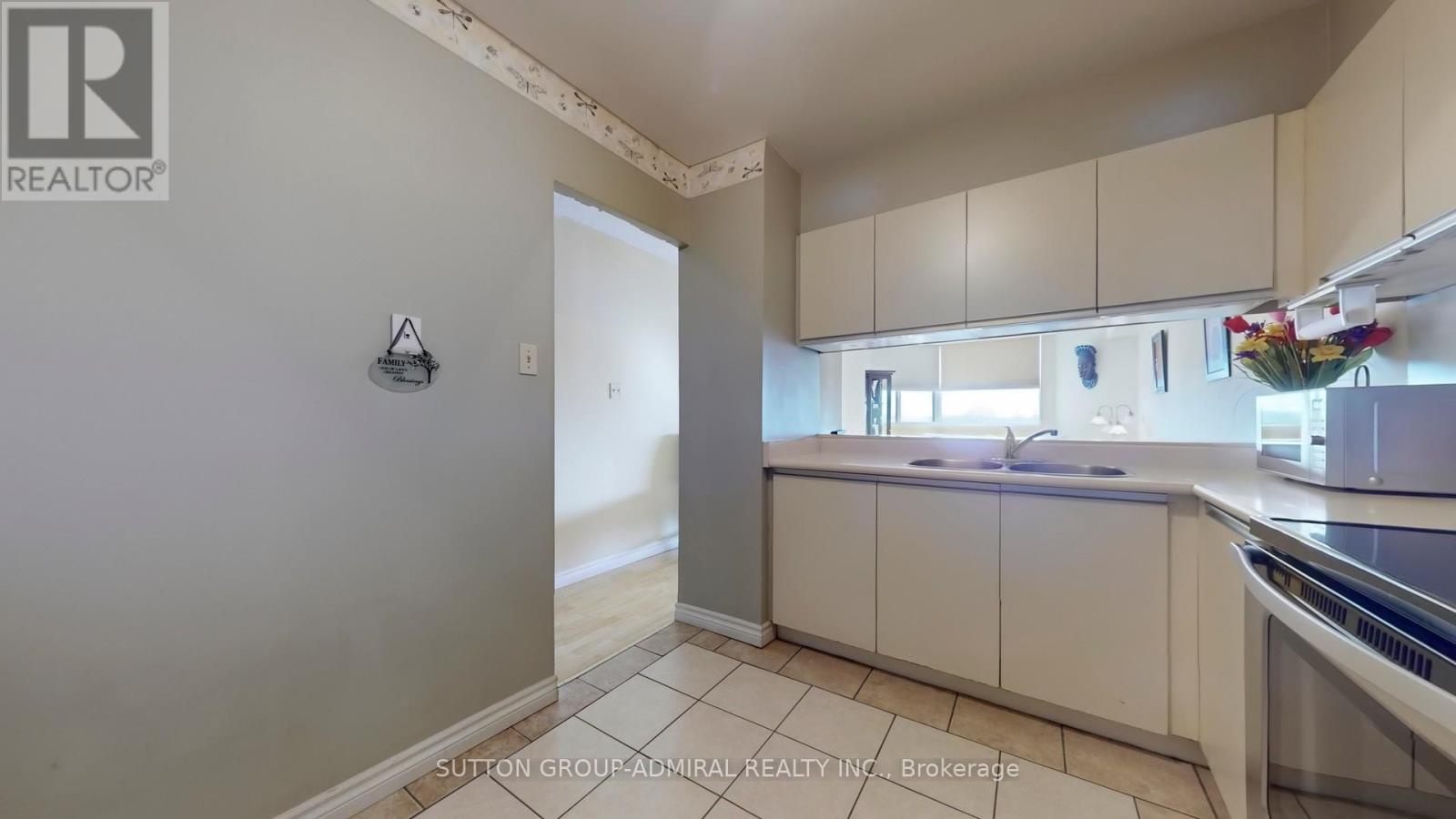 801 - 234 Albion Road, Toronto (elms-old Rexdale), Ontario