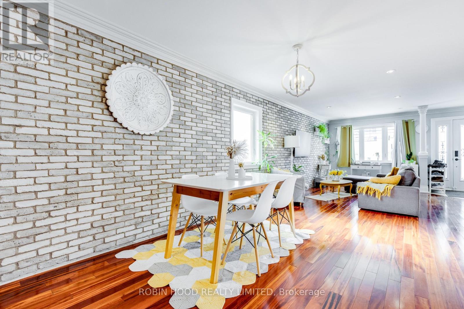 449 Gilbert Avenue, Toronto (caledonia-fairbank), Ontario